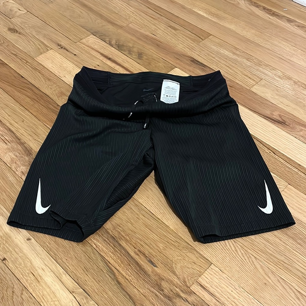 Nike Dri-FIT ADV AeroSwift Men's 1/2-Length Racing Tights Medium